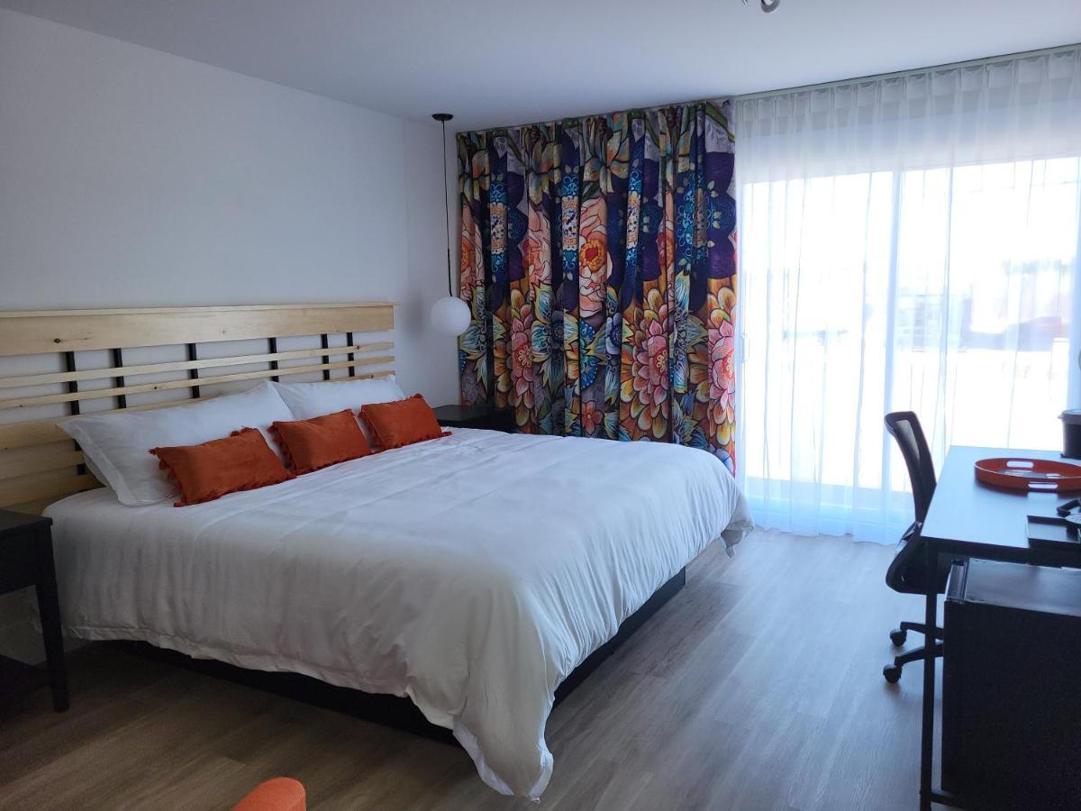 Motel Au Rocher Du Cap Cap-Saint-Ignace Ngoại thất bức ảnh