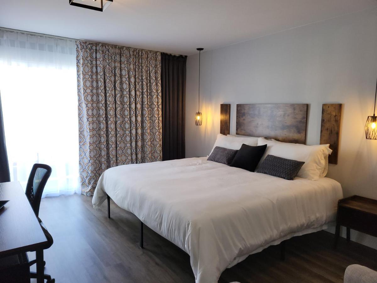 Motel Au Rocher Du Cap Cap-Saint-Ignace Ngoại thất bức ảnh